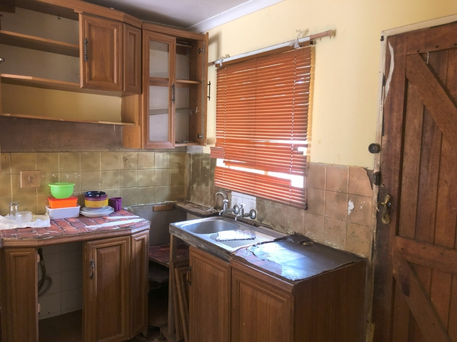 3 Bedroom Property for Sale in Molifi Tau Kloof Free State